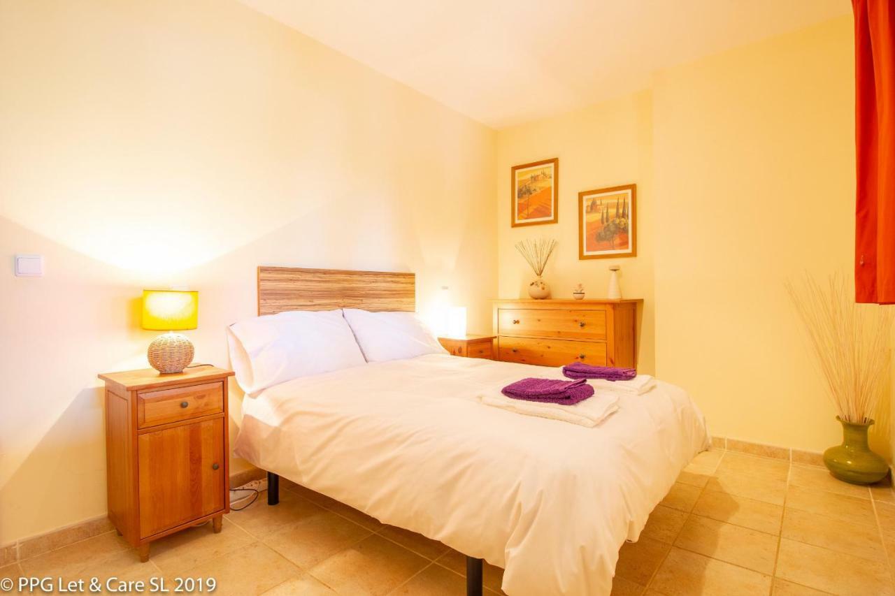 Con Jardin Y Acceso A La Piscina. Lejlighed Ayamonte Eksteriør billede